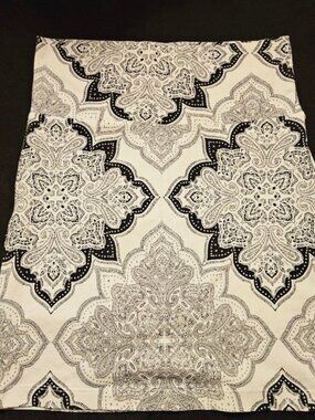 Black and White Paisley Print Skirt